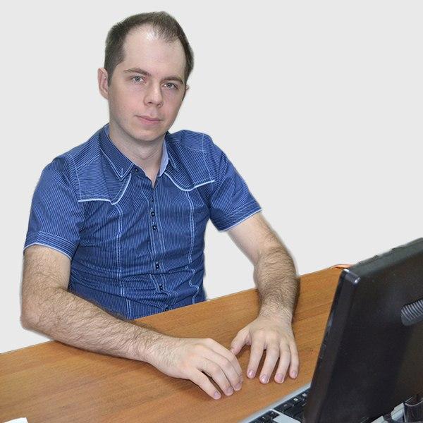 Менеджер по приему заявок Бажутов Александр